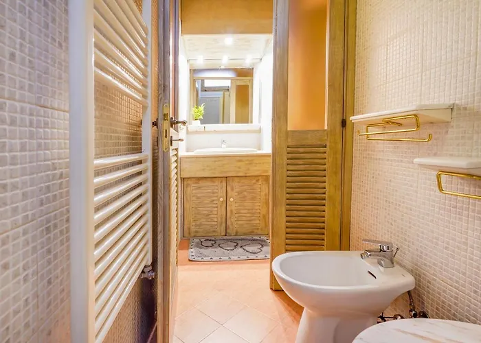 Guesthost - Fratti's House Ostuni